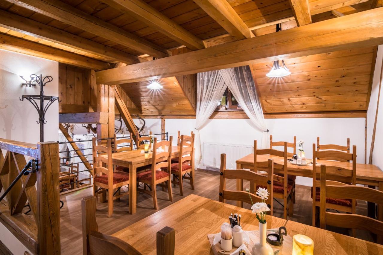 赫尔伯格酒店 Suchá Rudná 外观 照片